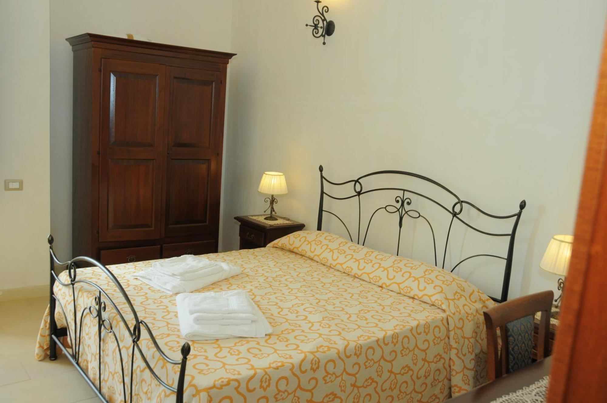 Agriturismo Masseria Quaremme 카르피냐노 살렌티노 객실 사진