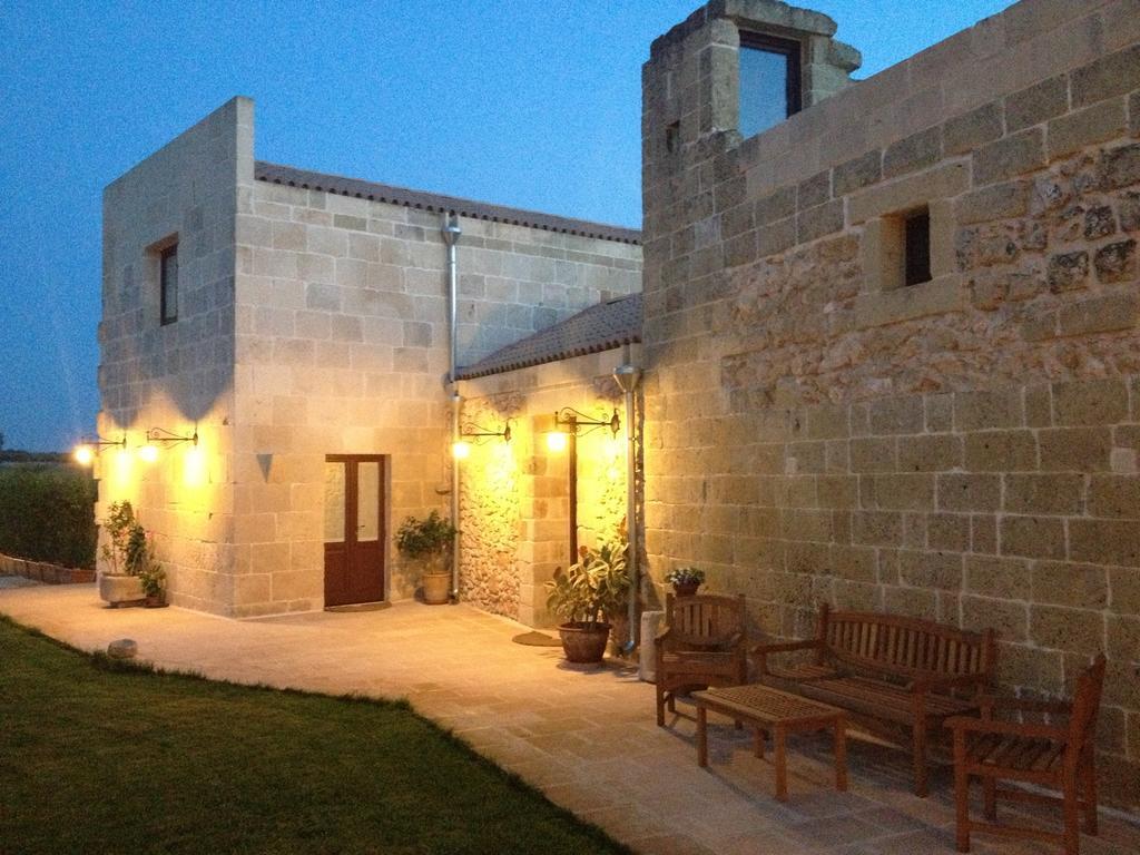 Agriturismo Masseria Quaremme 카르피냐노 살렌티노 외부 사진